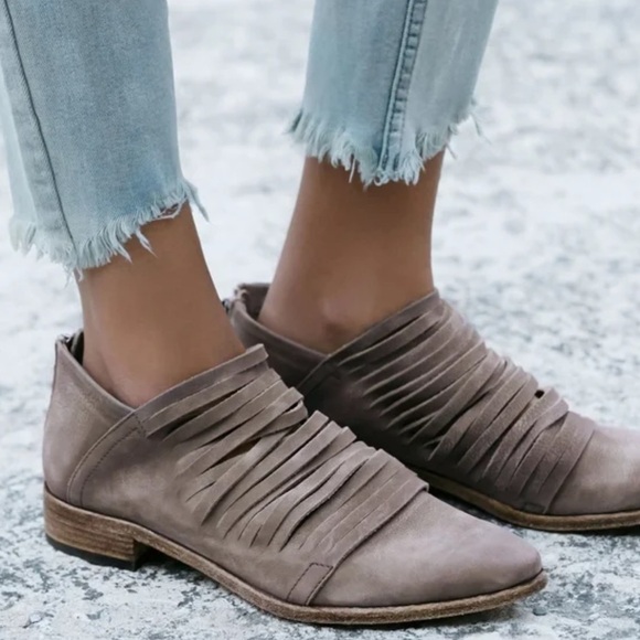 Free People Lost Valley Leather Distressed Ankle Booties, Taupe - Size 37 - Picture 1 of 12